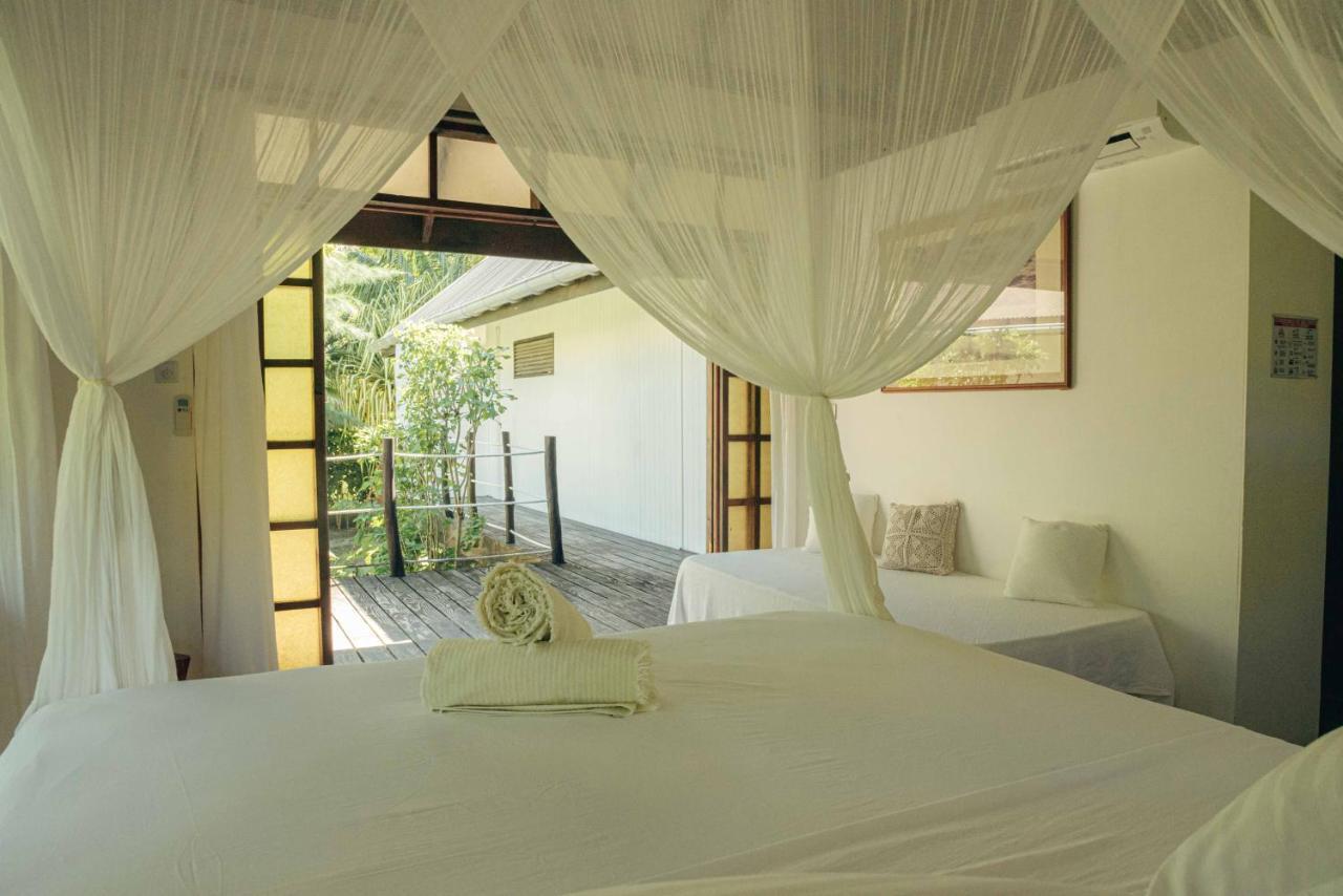 Le Coconut Lodge Avatoru Extérieur photo