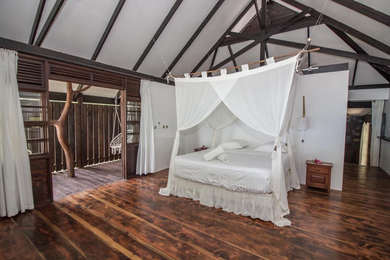 Le Coconut Lodge Avatoru Extérieur photo