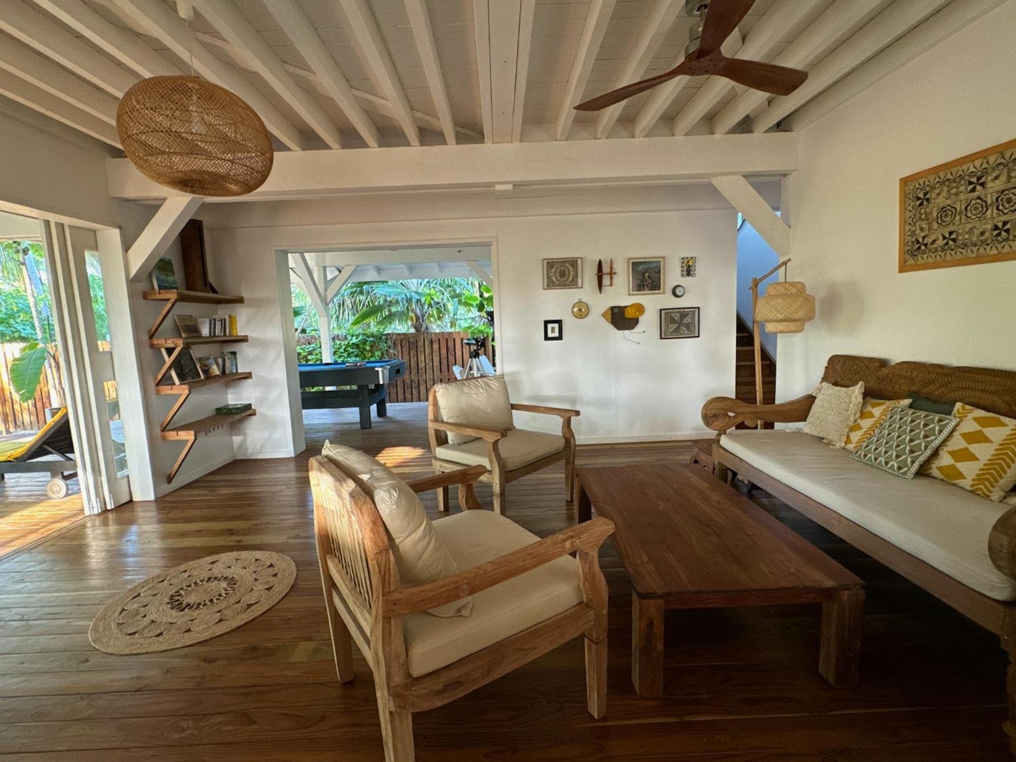 Le Coconut Lodge Avatoru Extérieur photo
