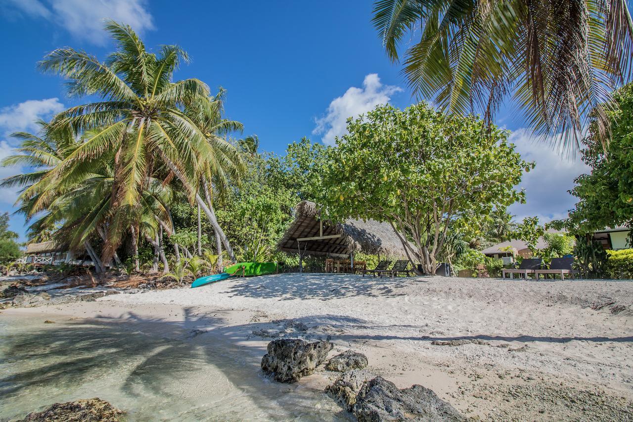 Le Coconut Lodge Avatoru Extérieur photo