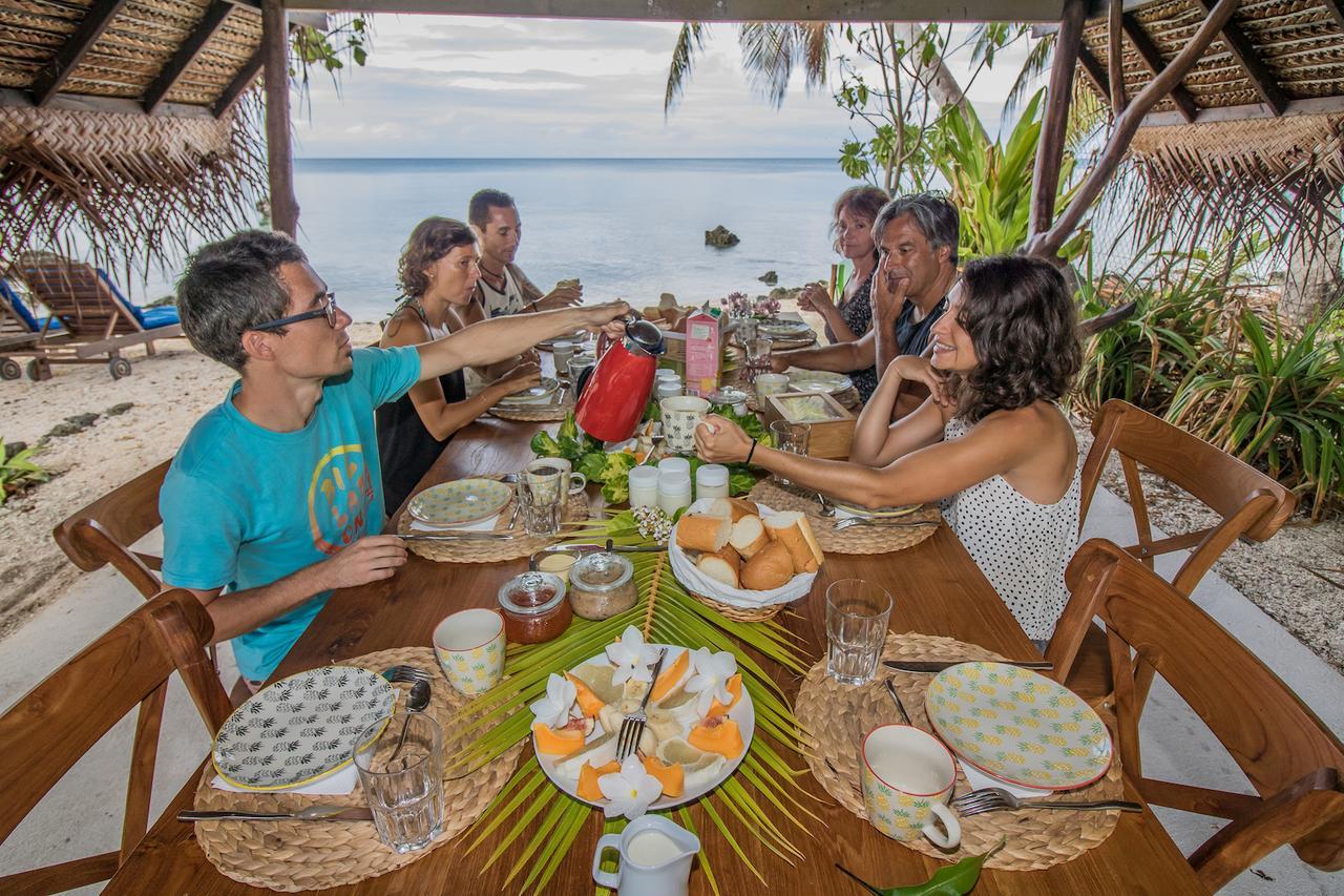 Le Coconut Lodge Avatoru Extérieur photo