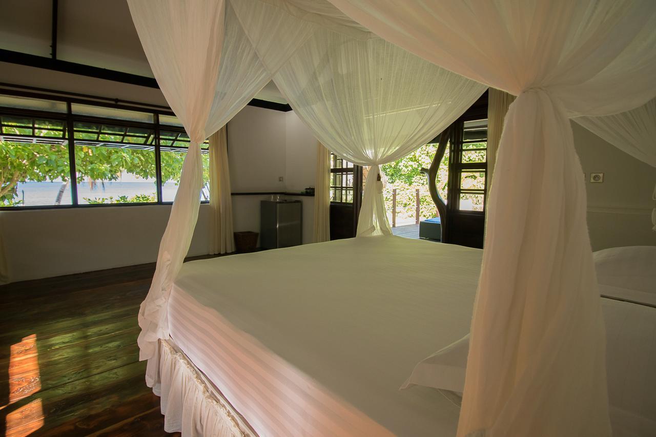 Le Coconut Lodge Avatoru Extérieur photo